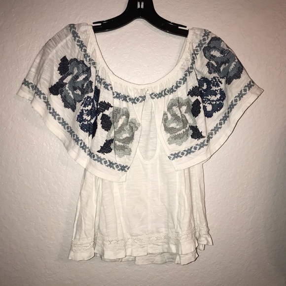 Free People To The Left Off Shoulder Top w/Embroid - Picture 5 of 5